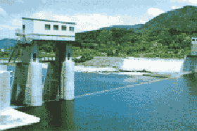 馬越頭首工(会津若松市)